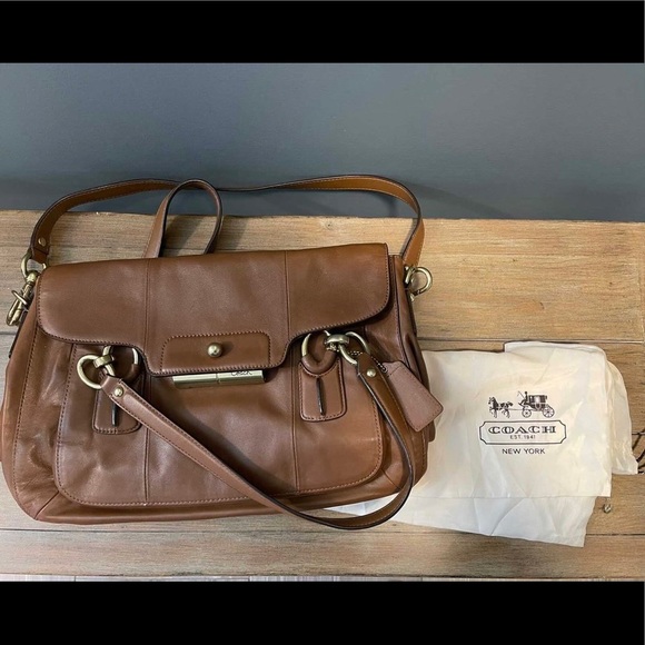 Authentic Coach purse - Picture 1 of 2